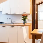 Mansarda 7 Trilocale, Bafile241 - 2' Piano No Ascensore - Adria - Family Apartment Lido di Jesolo